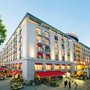 ***** Hotel Grand Elysee Germany