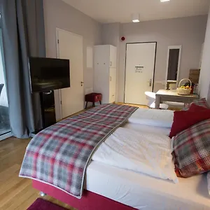 Aparthotel Premium Messe